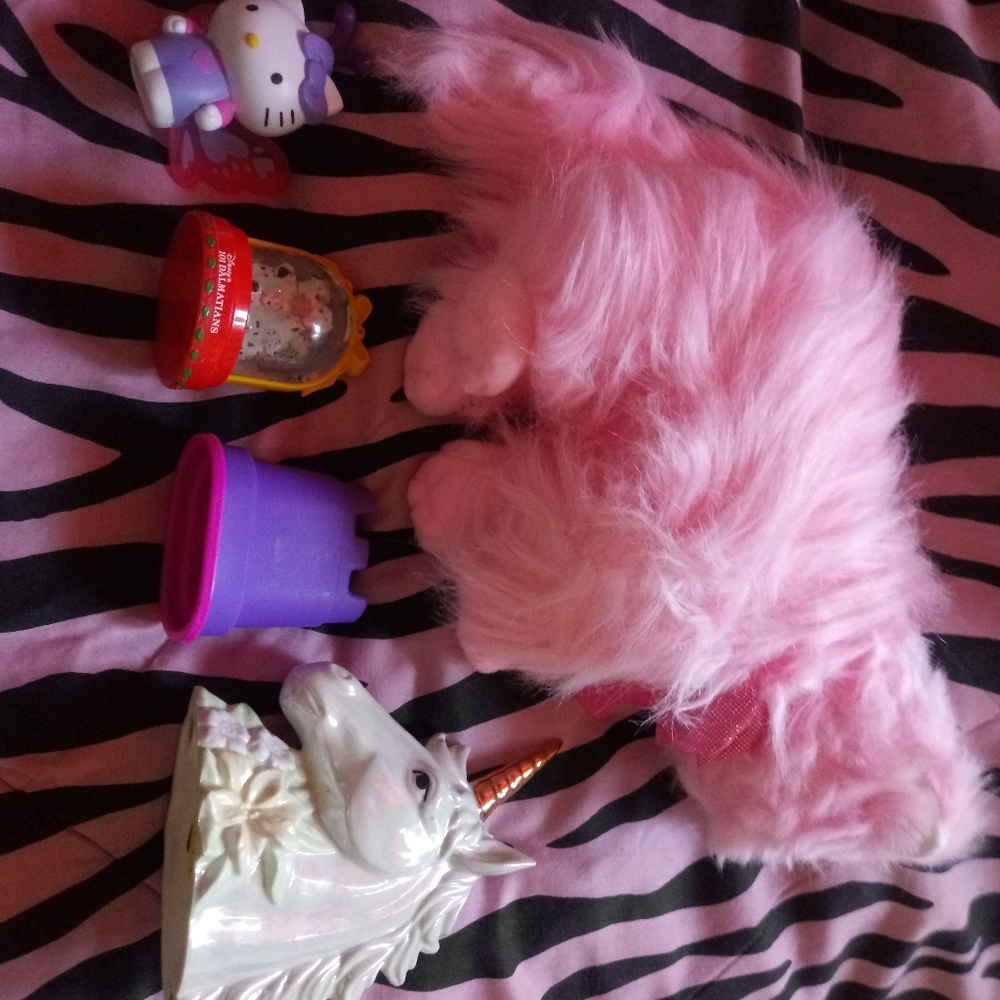 Assorted toys